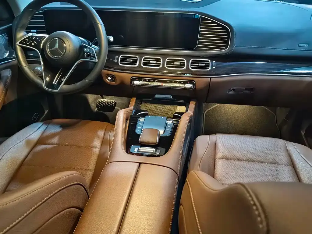 Mercedes-Benz GLE — фото 8
