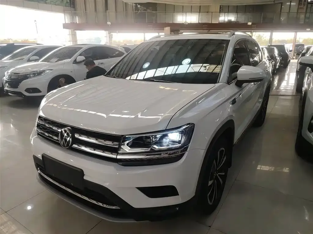 Volkswagen Tharu — фото 1