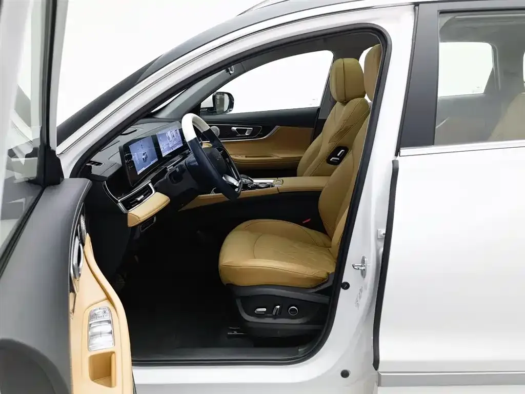 Chery Tiggo 8 PRO — фото 10