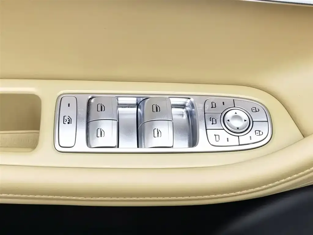 Chery Tiggo 8 PRO — фото 9