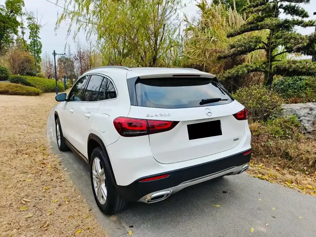 Mercedes-Benz GLA — фото 8