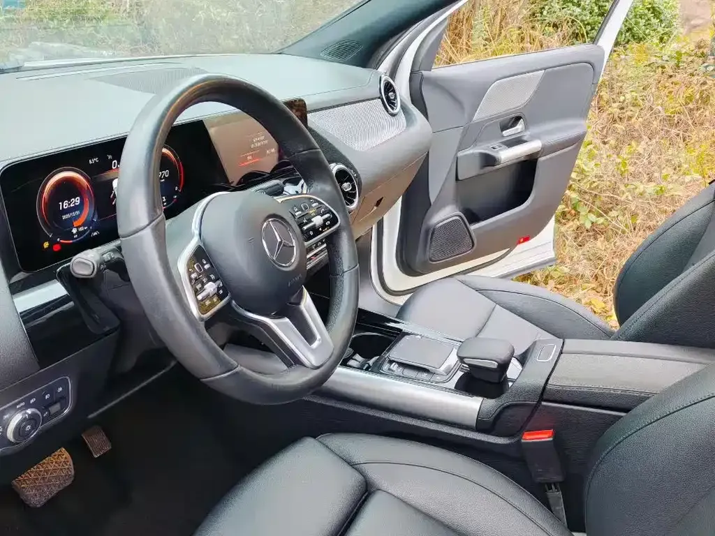 Mercedes-Benz GLA — фото 4
