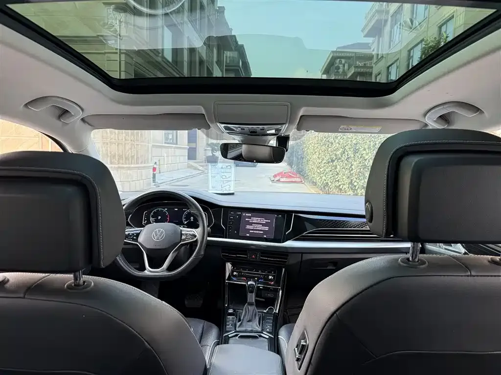 Volkswagen Passat — фото 4