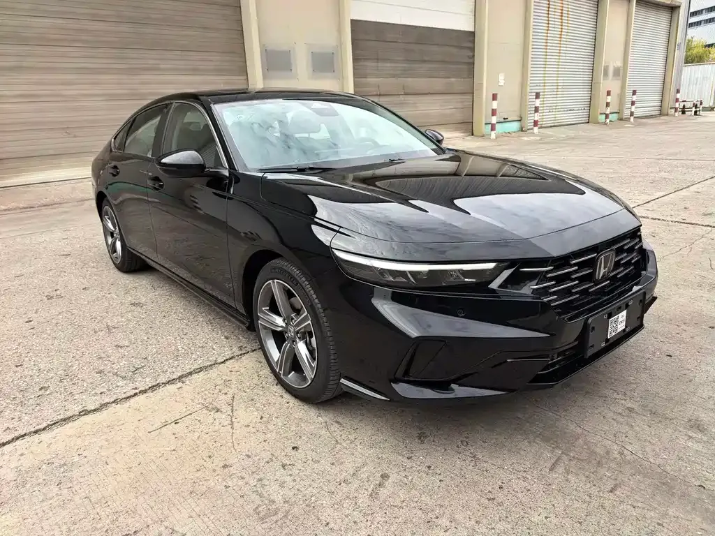 Honda Accord — фото 5