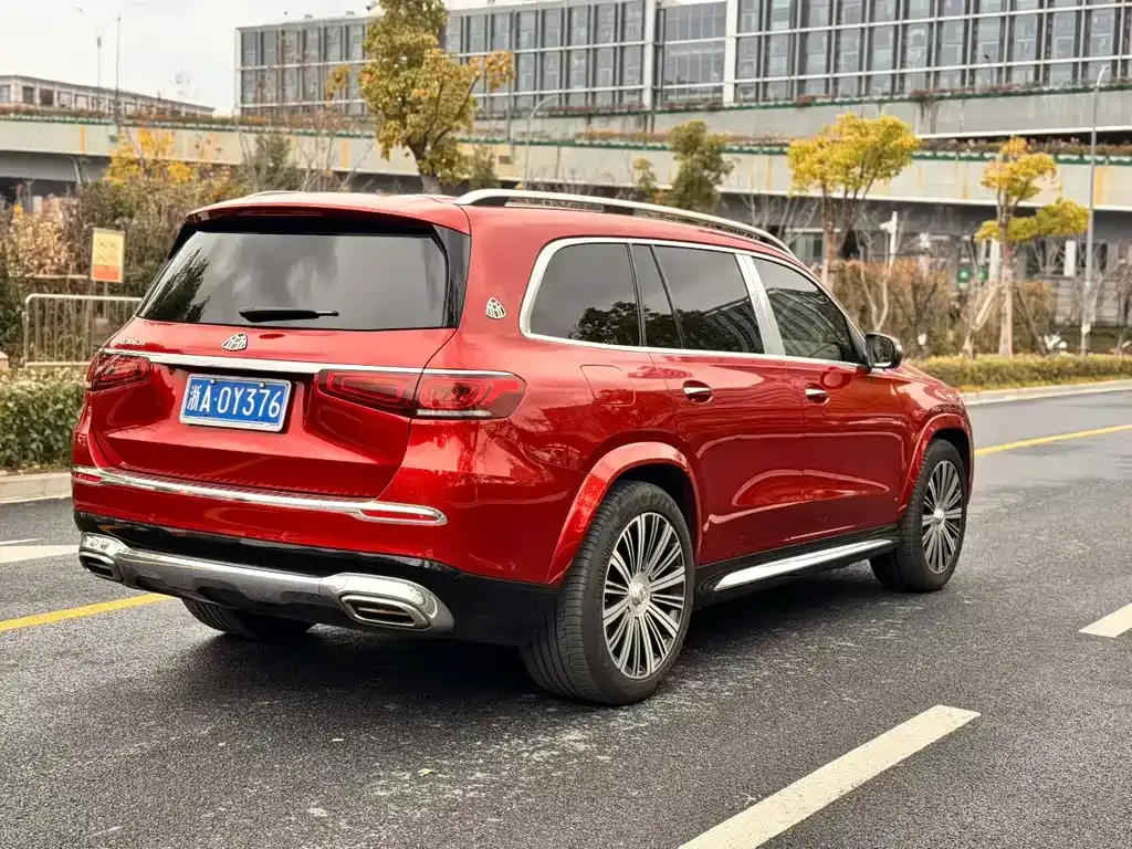 Mercedes-Benz GLS — фото 8