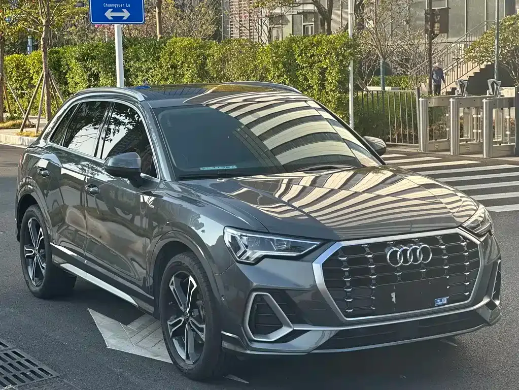 Audi Q3 — фото 4