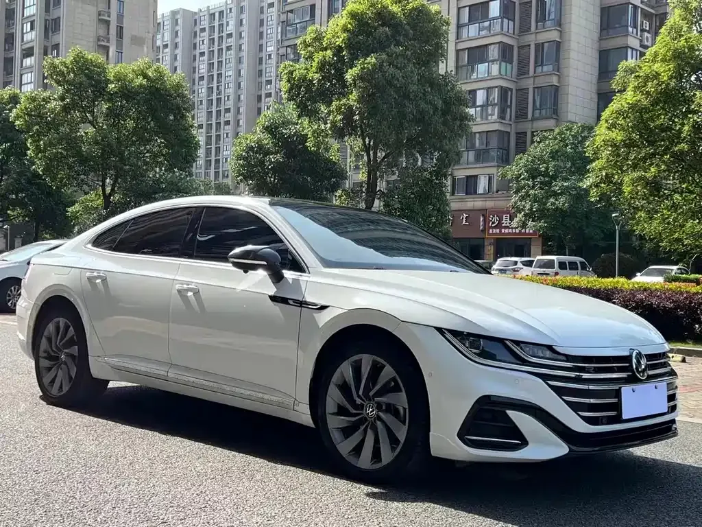 Volkswagen CC — фото 3