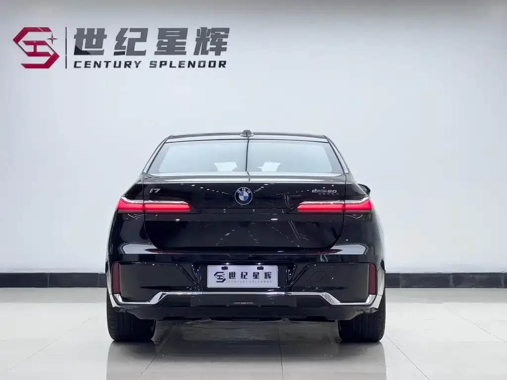 BMW i7 — фото 4