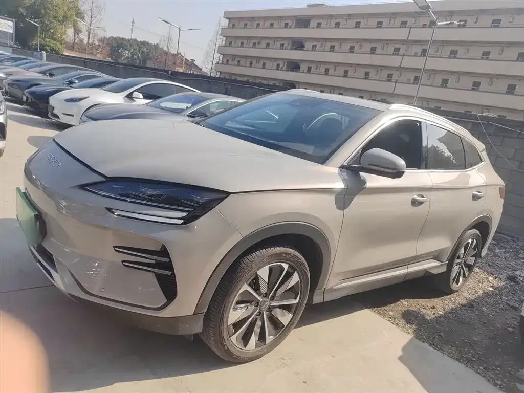 BYD PLUS New Energy — фото 6