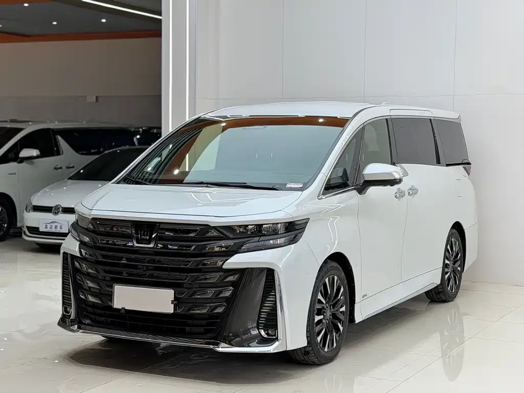 Toyota Vellfire — фото 10
