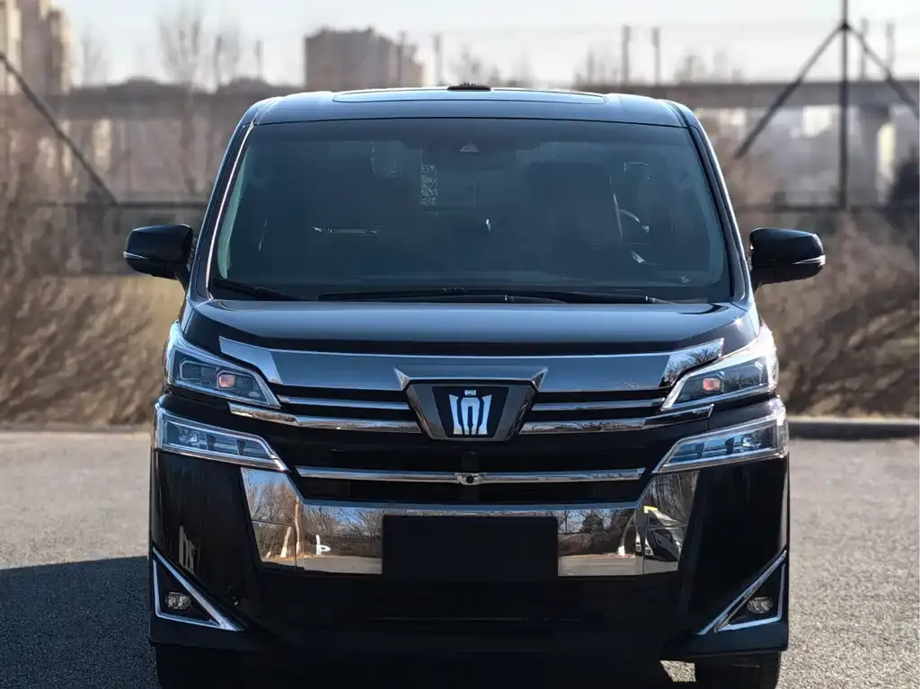 Toyota Vellfire — фото 5
