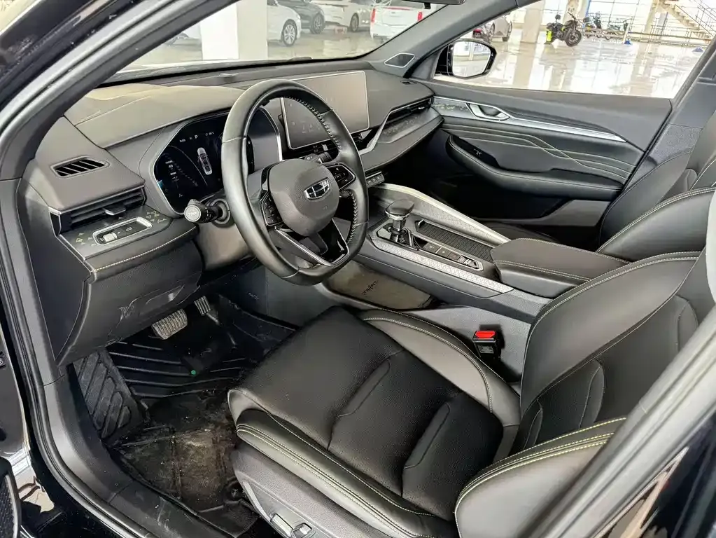 Geely Xingrui — фото 10