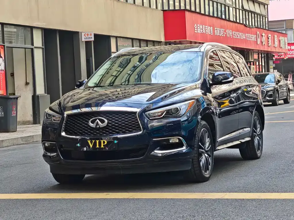 Infiniti QX60 (Import) — фото 1
