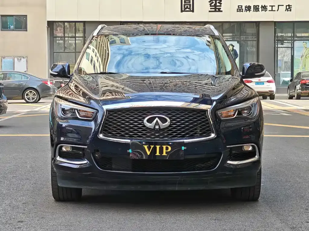 Infiniti QX60 (Import) — фото 7