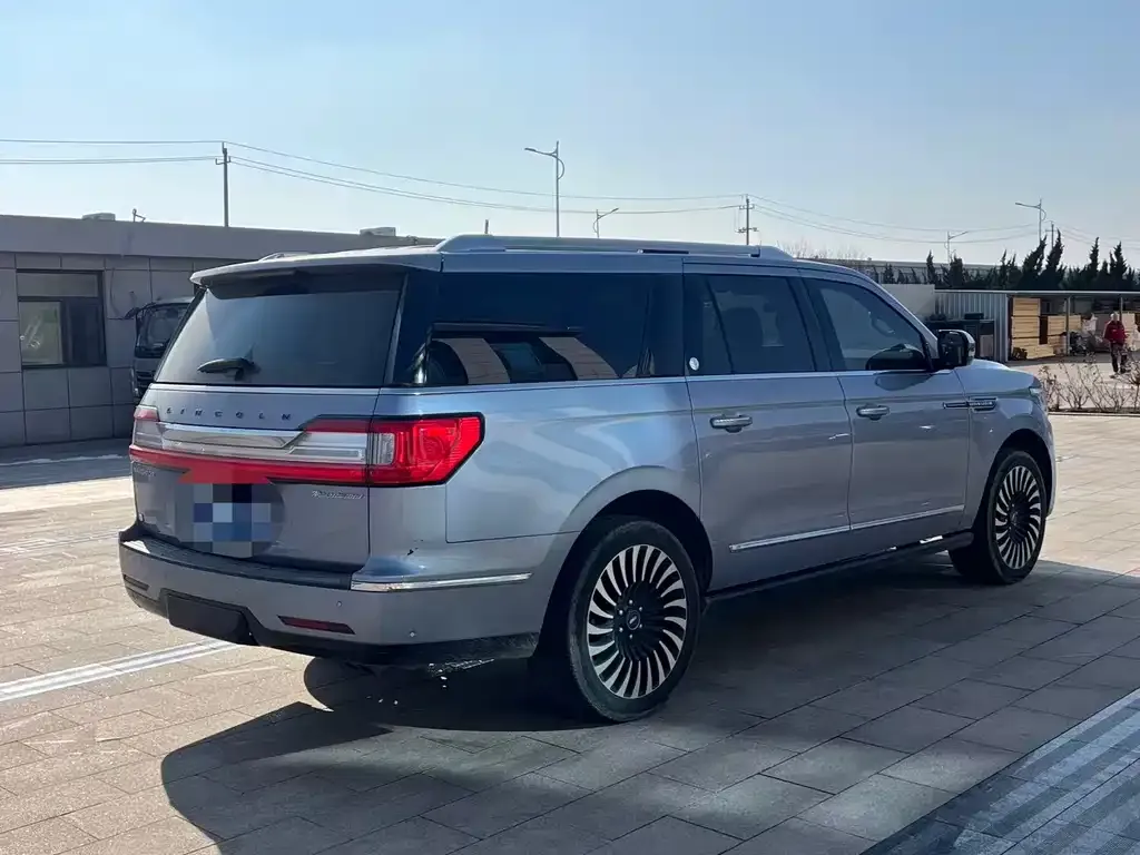Lincoln Navigator — фото 4