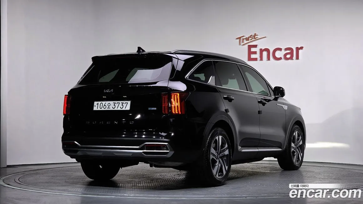 Kia Sorento — фото 4