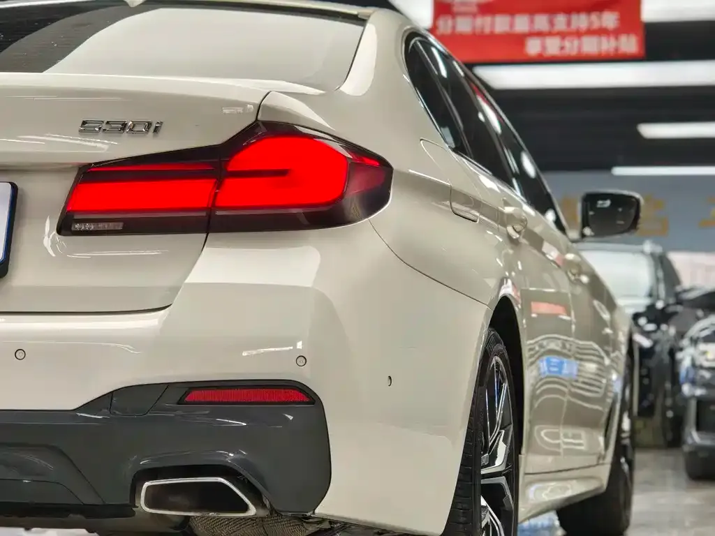 BMW 5 Series (Import) — фото 7