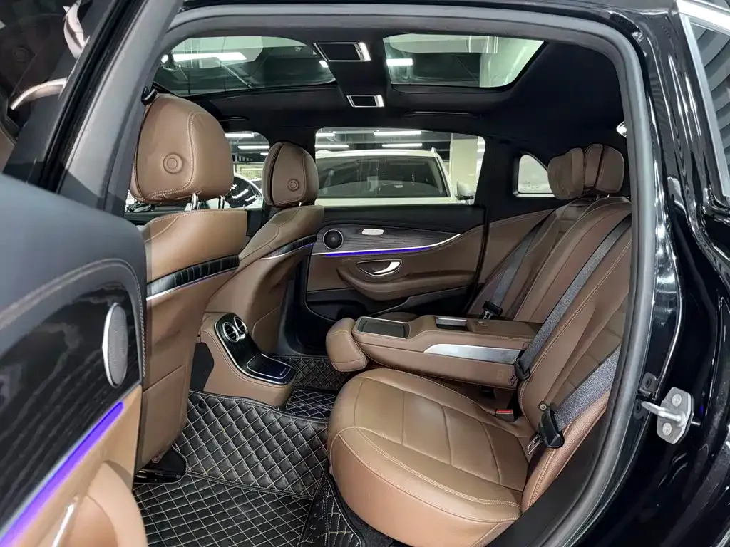 Mercedes-Benz E-Class New Energy — фото 4