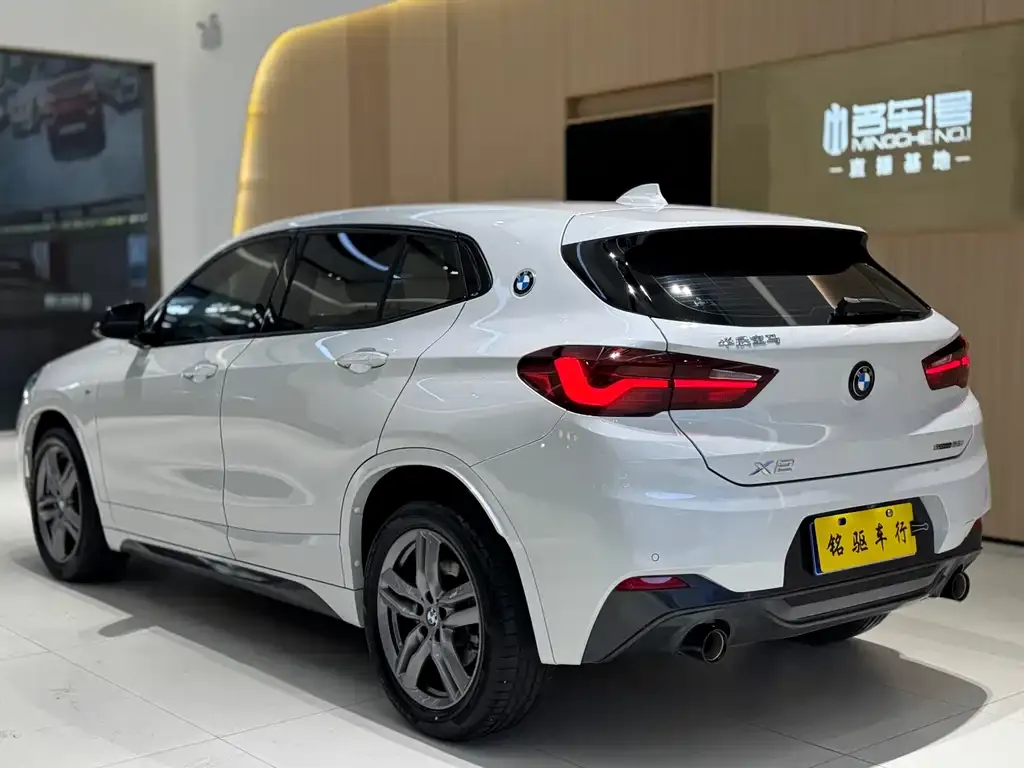 BMW X2 — фото 7