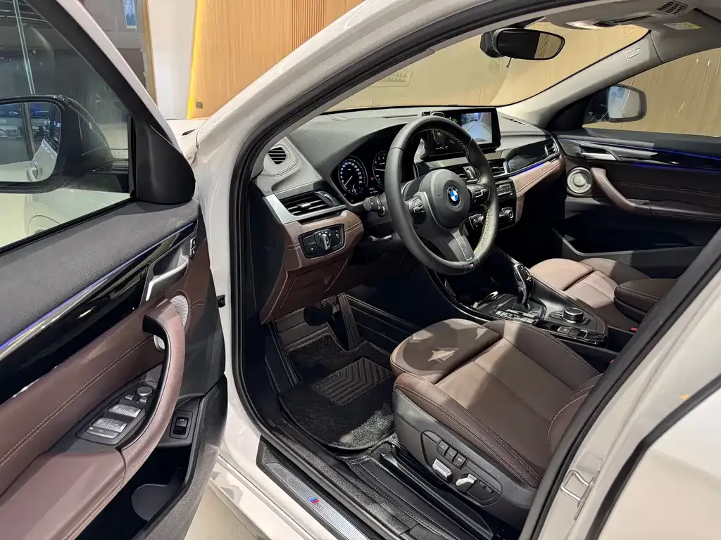 BMW X2 — фото 10