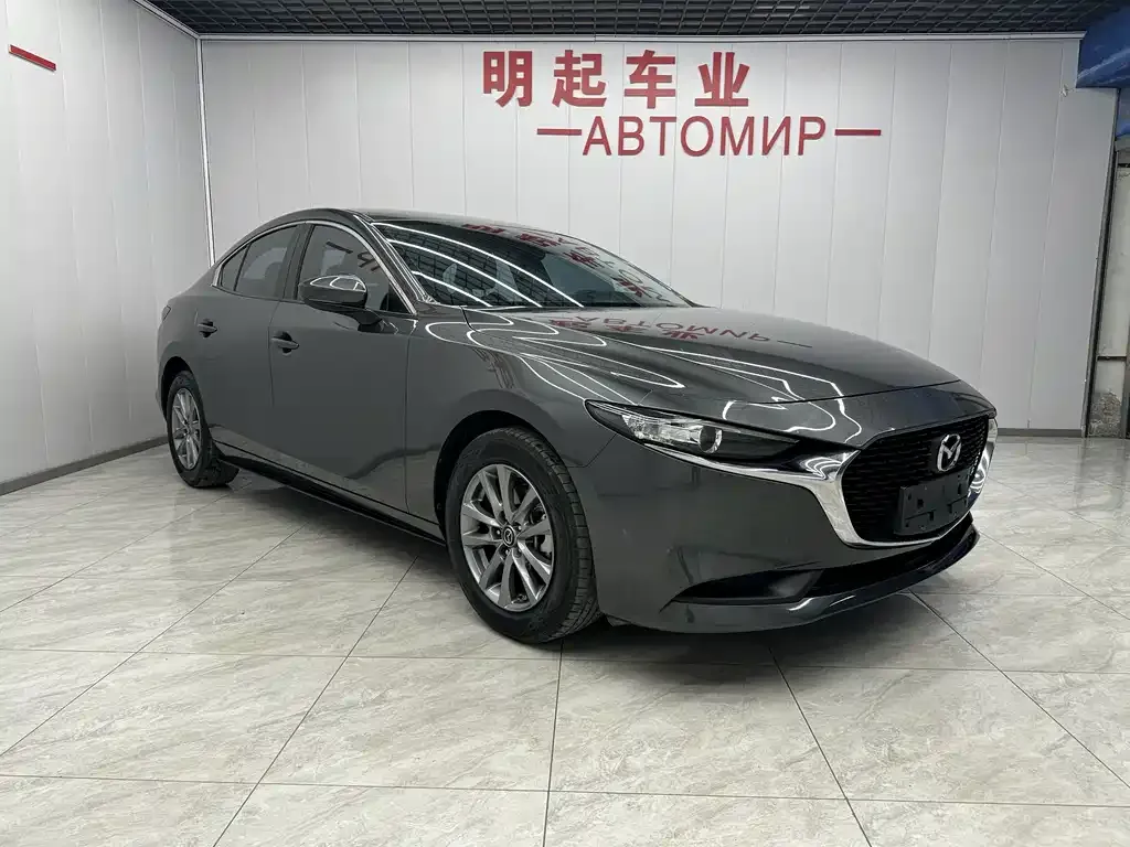 Mazda 3 Axela — фото 2