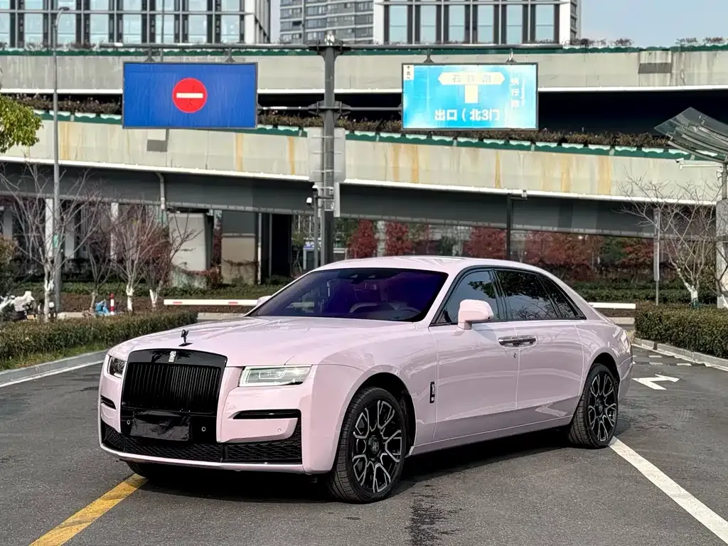 Rolls-Royce Ghost — фото 9