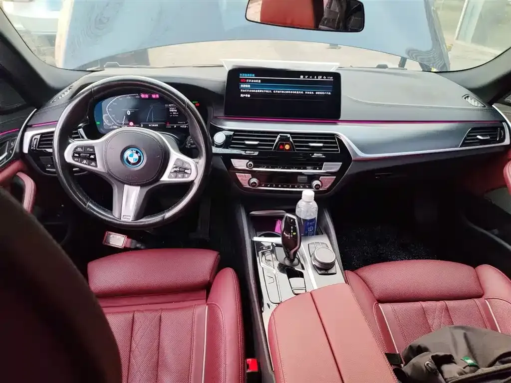 BMW 5 Series New Energy — фото 5