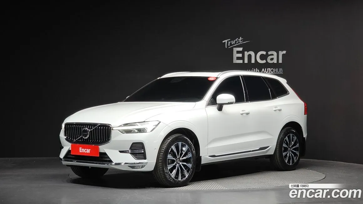Volvo XC60 — фото 1