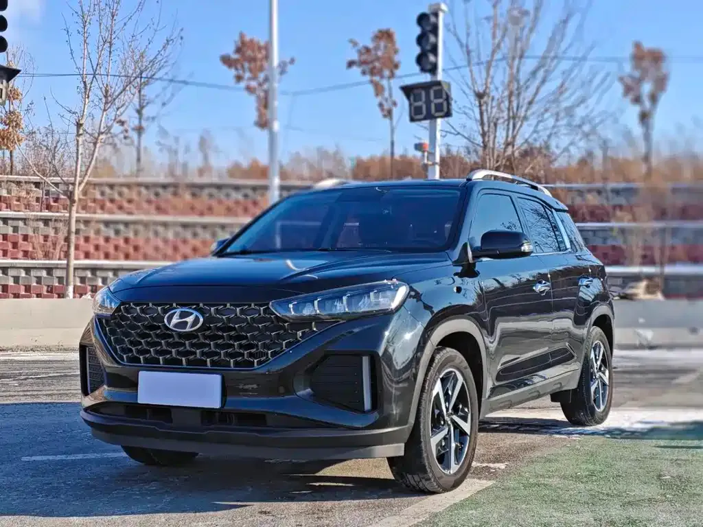 Hyundai ix35 — фото 1