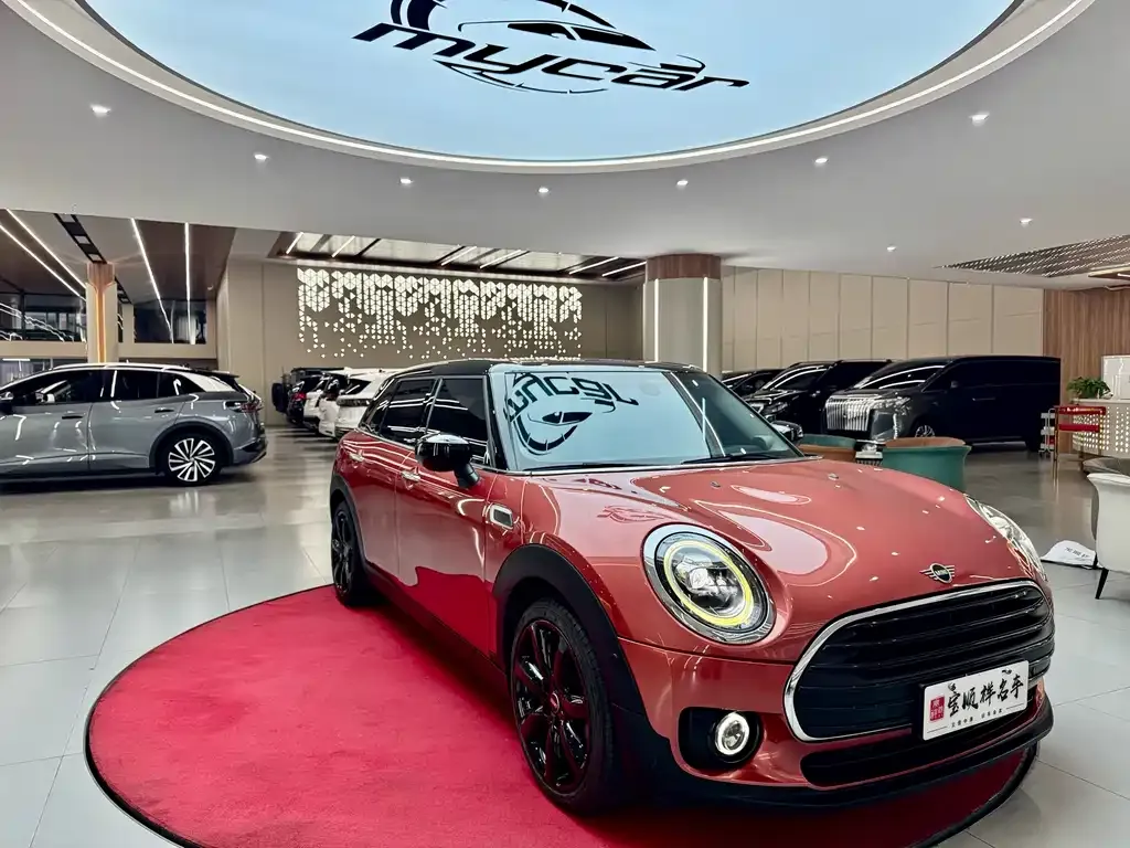 MINI Clubman — фото 4