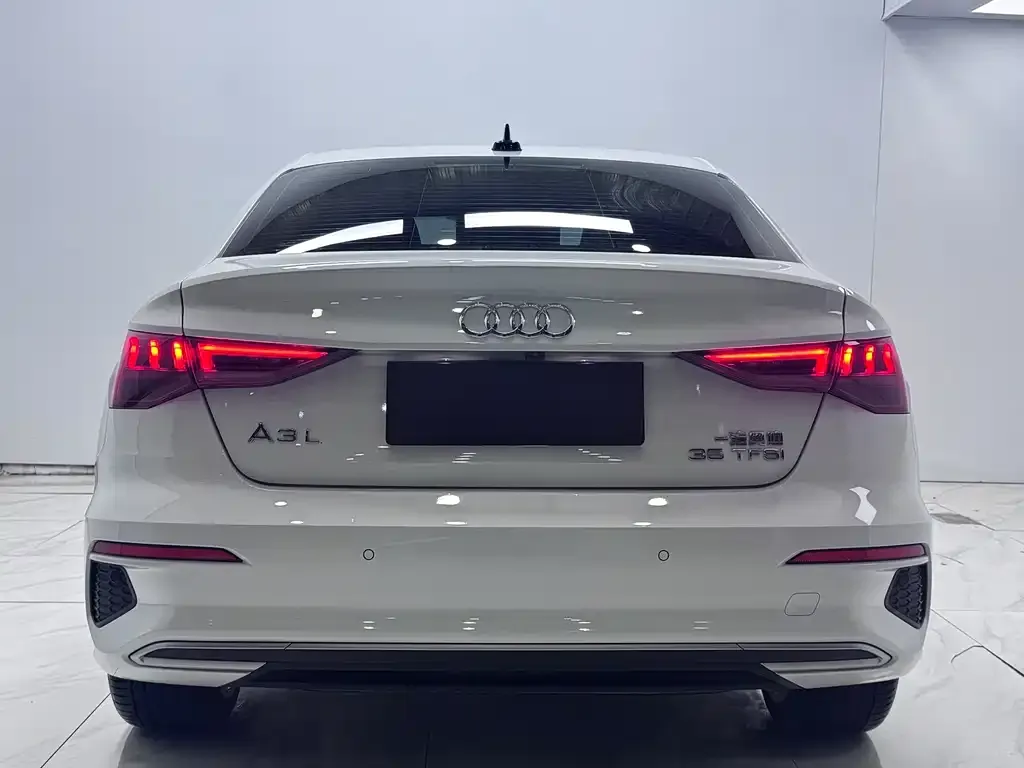 Audi A3 — фото 7