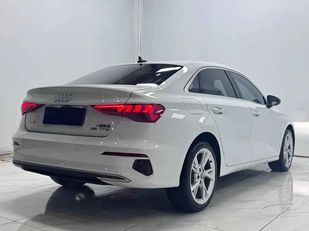 Audi A3 — фото 10