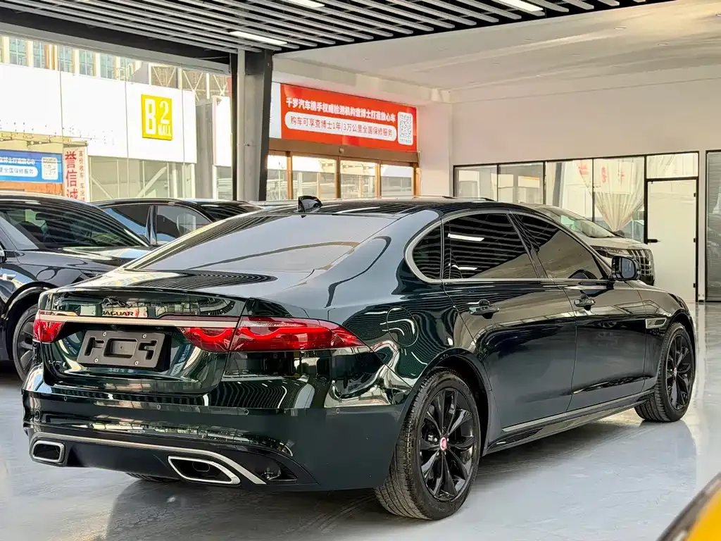Jaguar XFL — фото 10