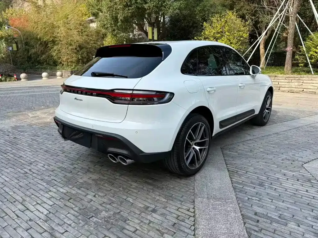 Porsche Macan — фото 6