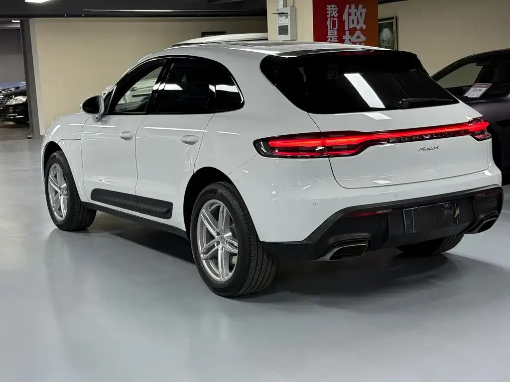 Porsche Macan — фото 3