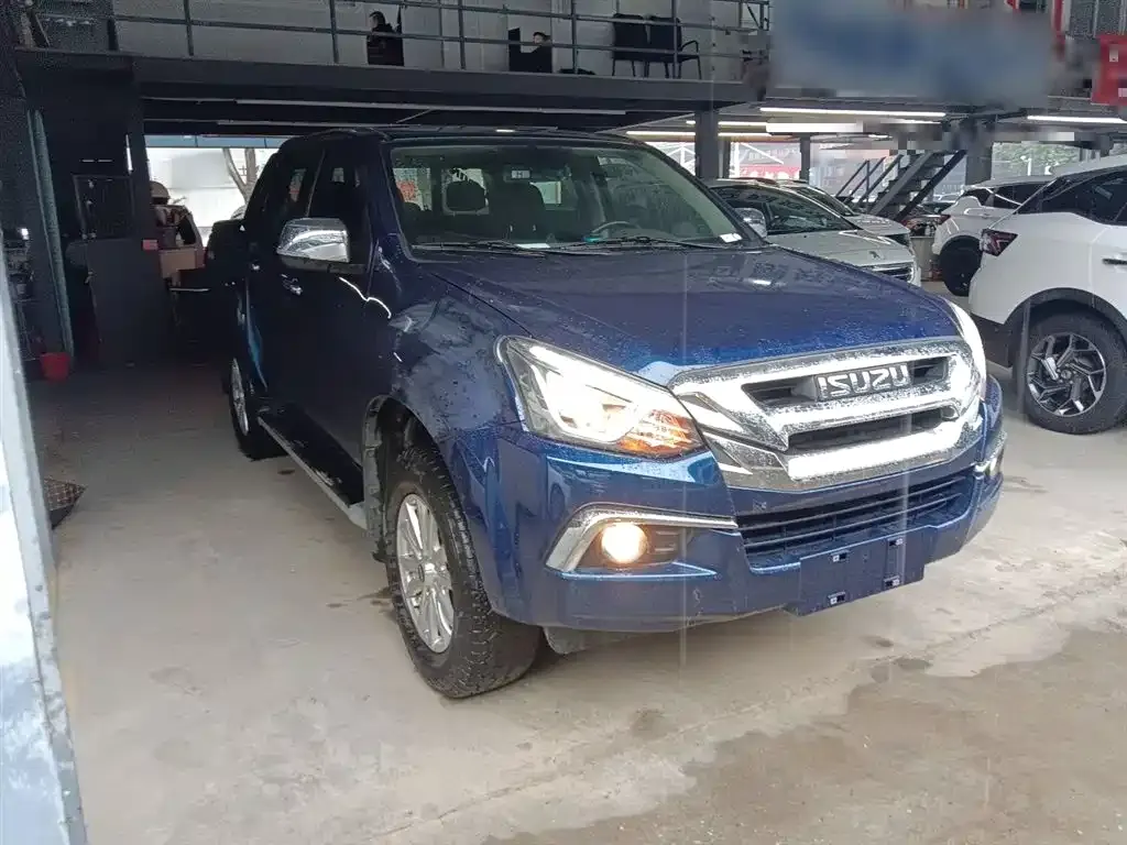 Isuzu D-MAX — фото 4