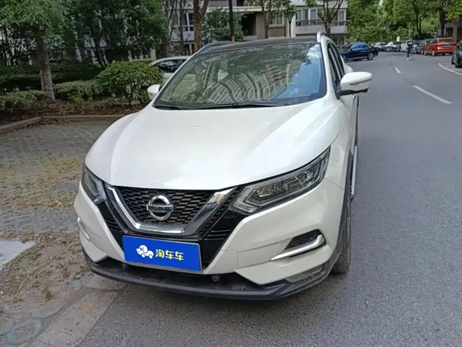 Nissan Qashqai — фото 7