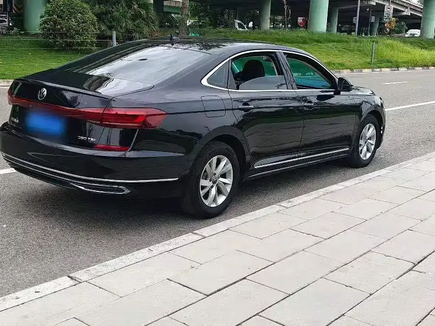 Volkswagen Passat — фото 7