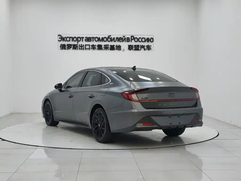 Hyundai Sonata — фото 2