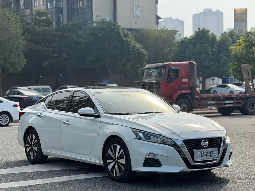 Nissan Teana — фото 3