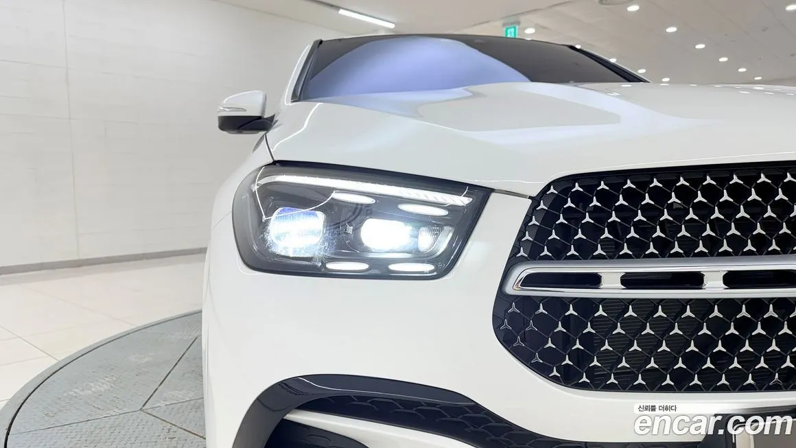Mercedes-Benz GLE-Class — фото 10