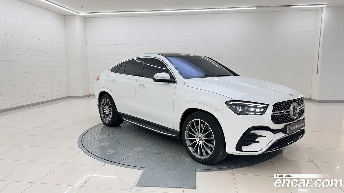 Mercedes-Benz GLE-Class — фото 7