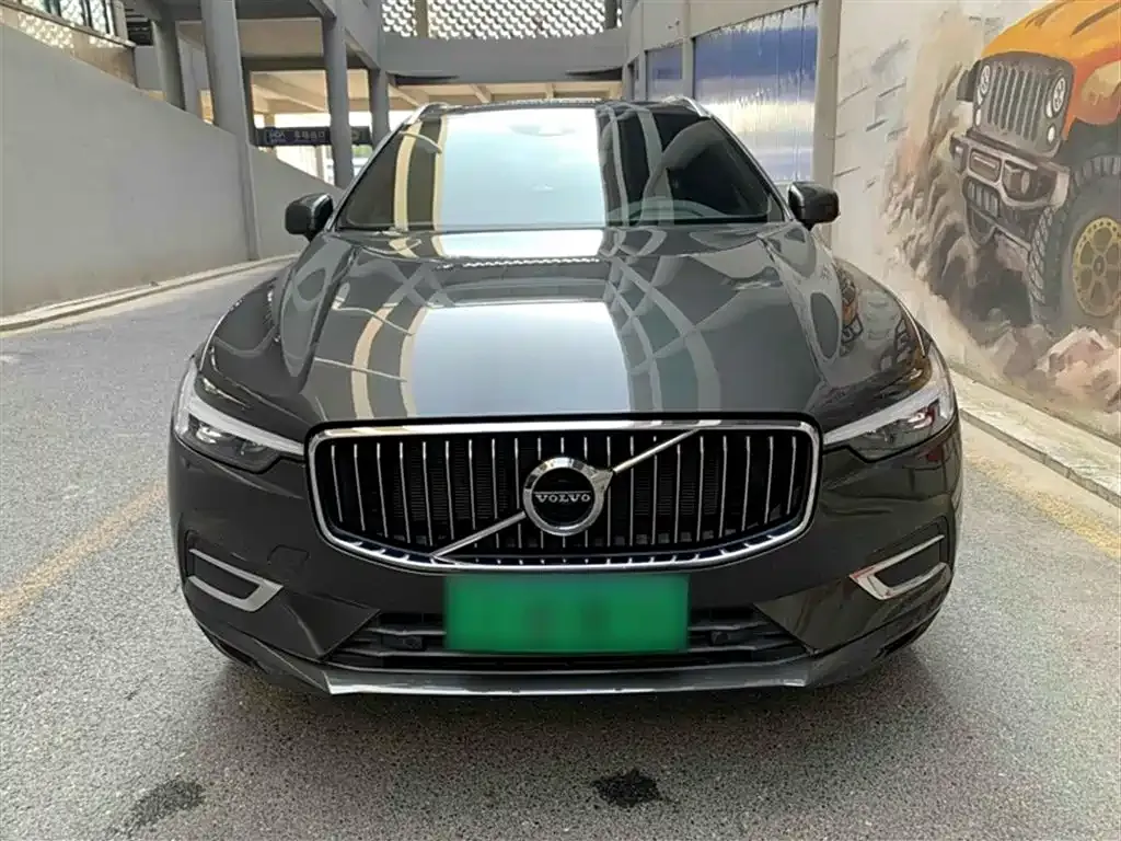 Volvo XC60 — фото 3