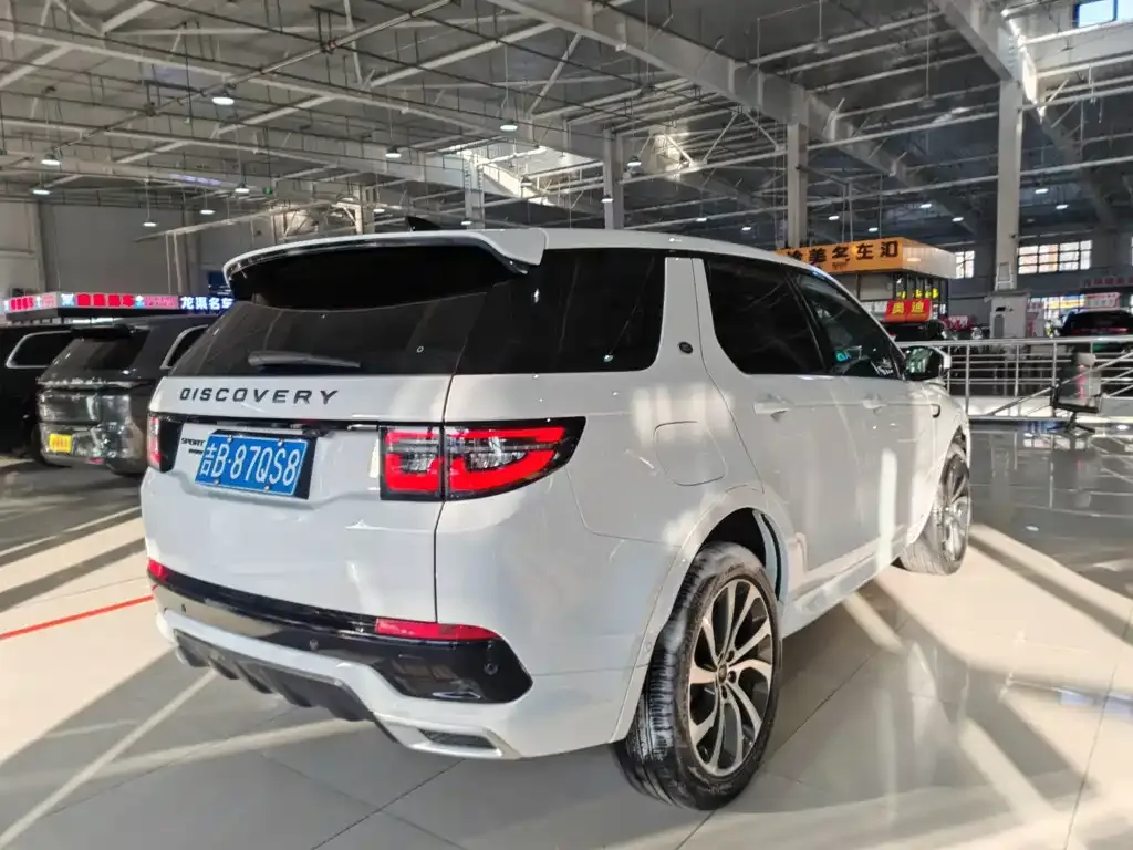 Land Rover Discovery Sport — фото 8