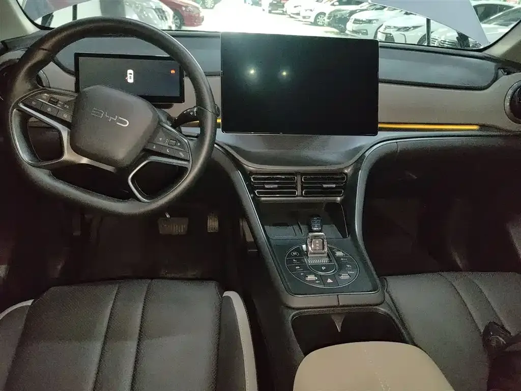 BYD Seal 05 DM-i — фото 10