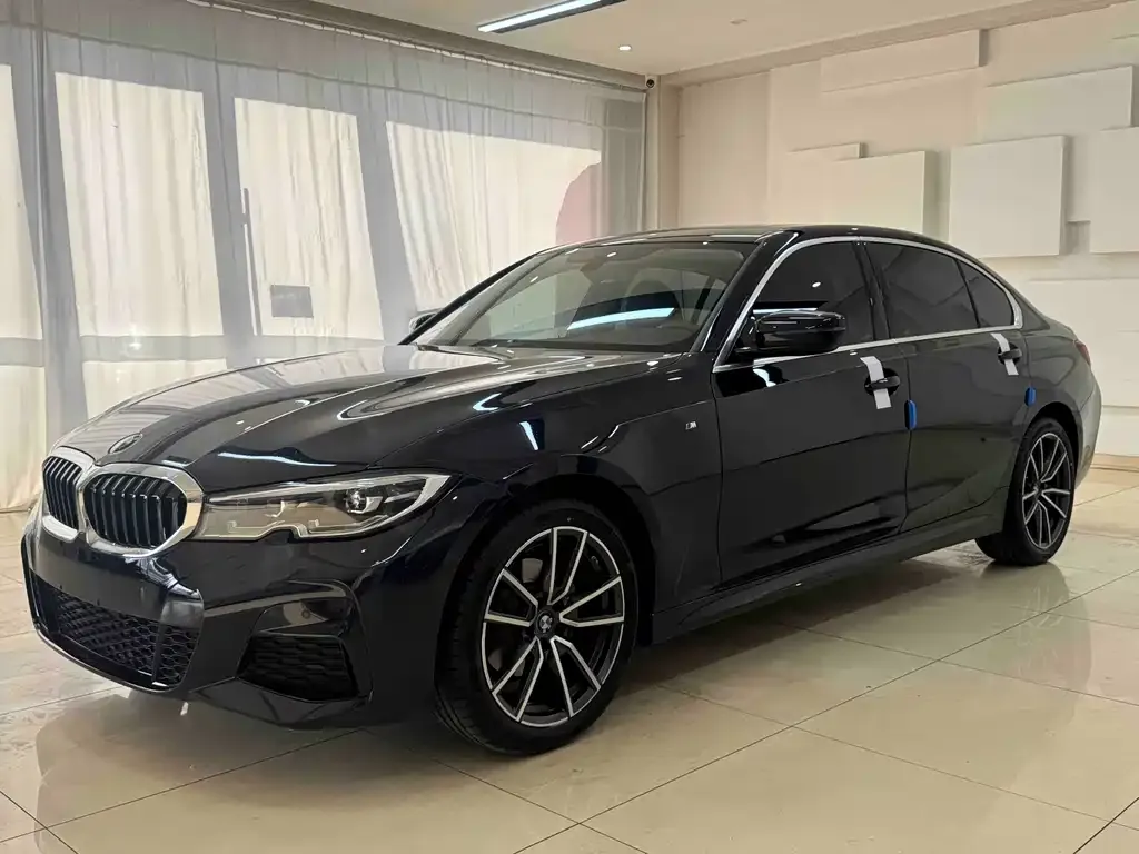 BMW 3 Series — фото 1