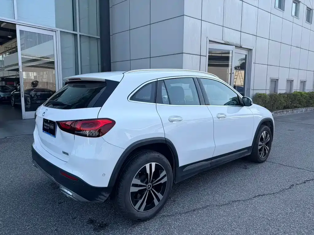 Mercedes-Benz GLA — фото 2