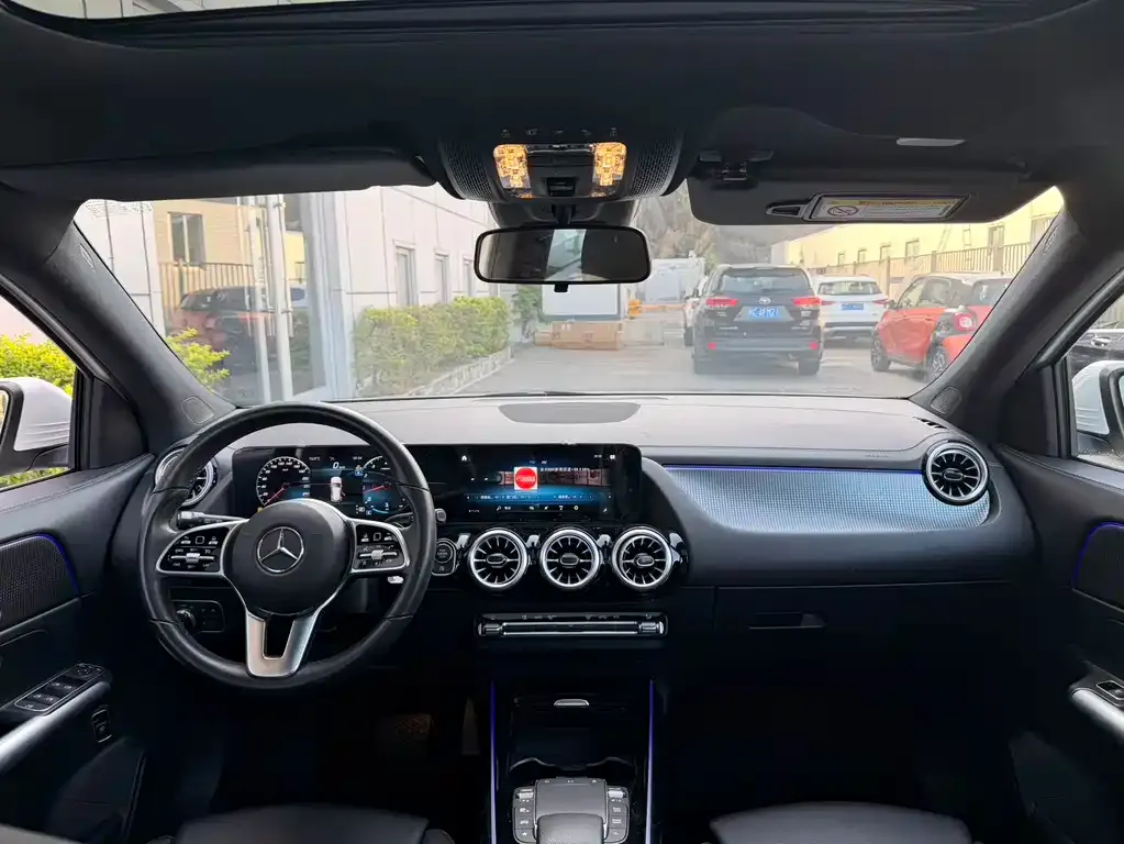 Mercedes-Benz GLA — фото 9