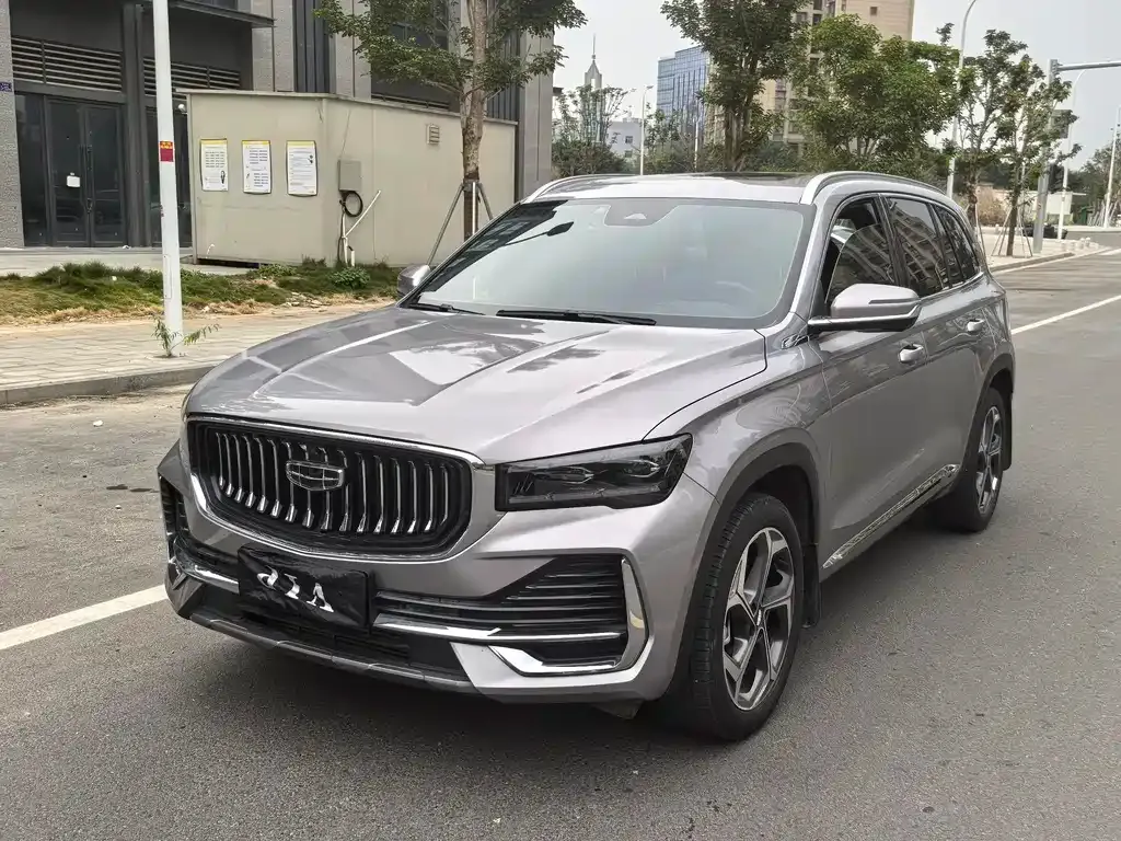 Geely Xingyue L — фото 1