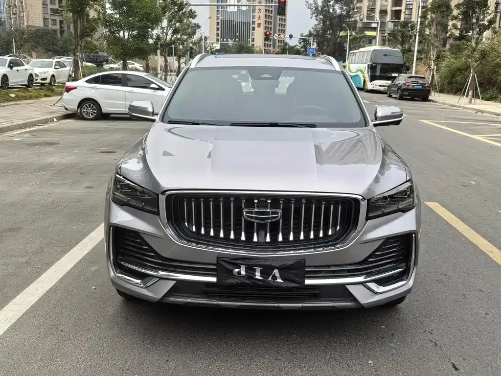 Geely Xingyue L — фото 10